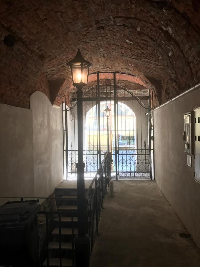 Savoya Nr2 Loft Studio Old City Center Self Check-In Workspace Timisoara Ngoại thất bức ảnh